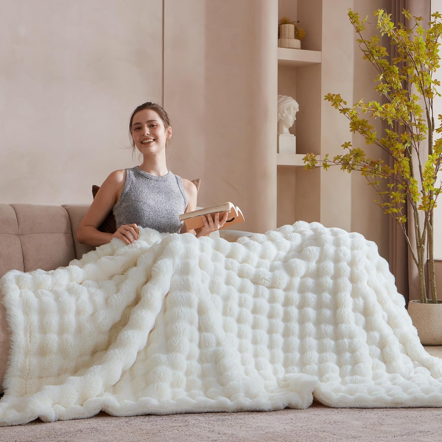 cozy throw blanket (small plush size)