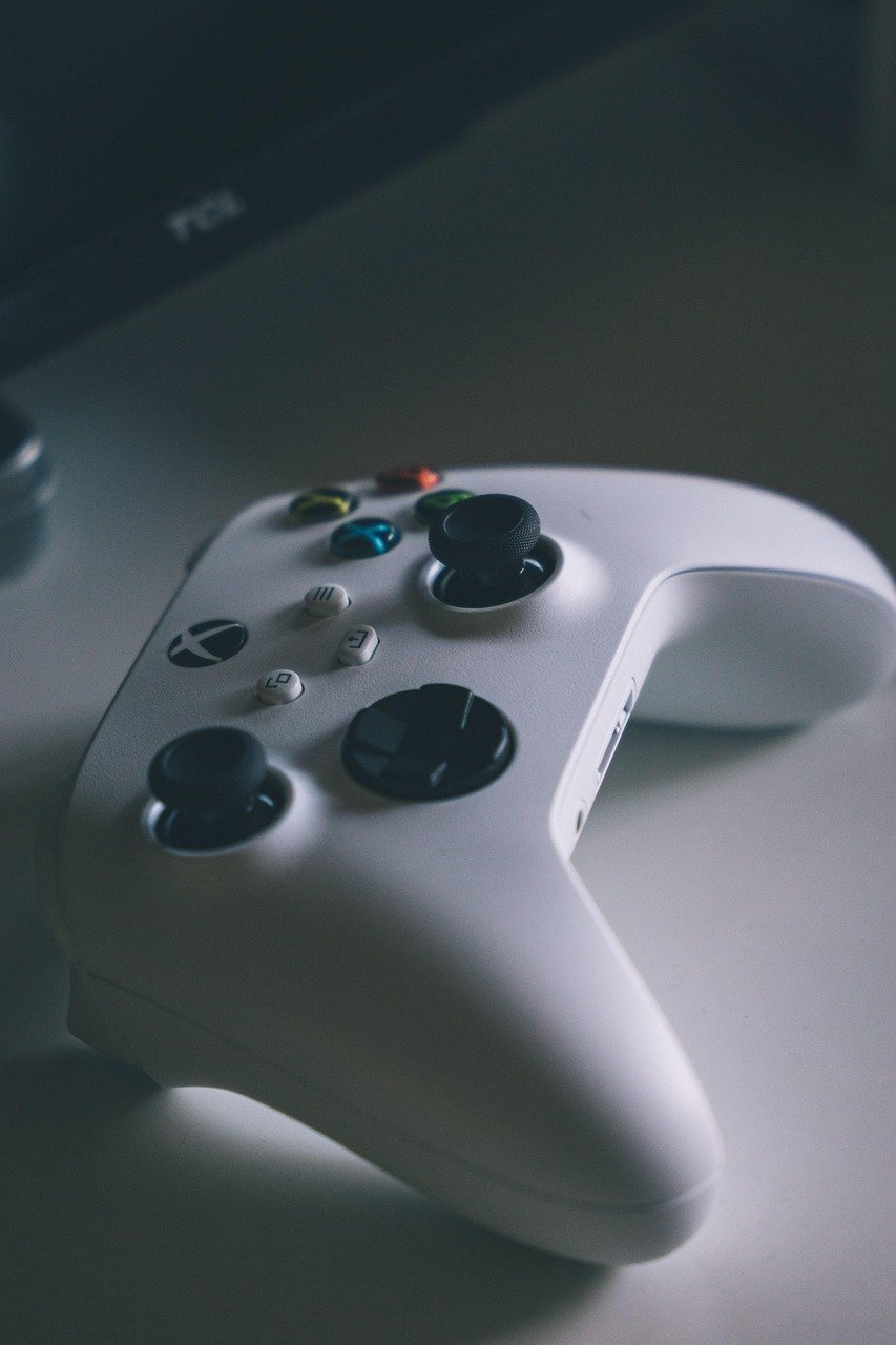 🎄 Top 10 Best Gifts for Console Gamers (PS5, Xbox, Switch) — 2024 Guide