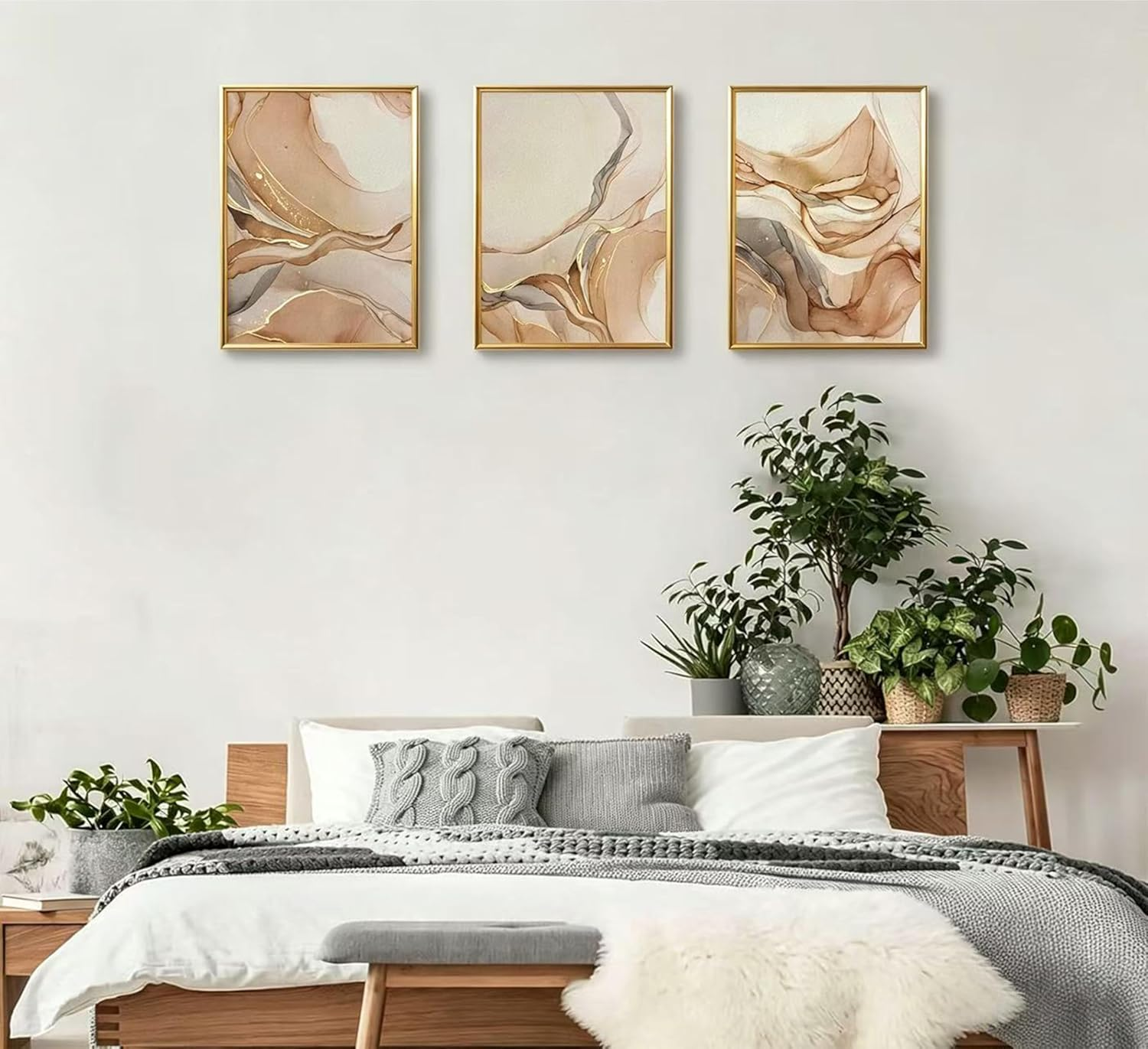 Minimalist Apartment Bedroom Wall Art Ideas Minimalist Apartment Bedroom Wall Art Ideas